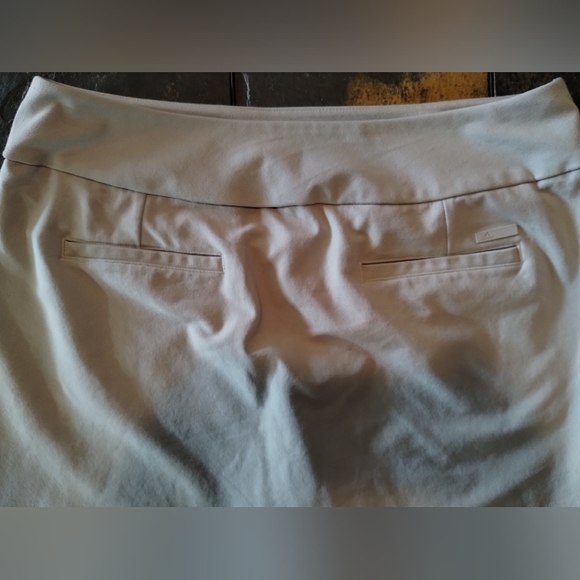 Grey Adidas Skirt Size Large - Picture 3 of 3